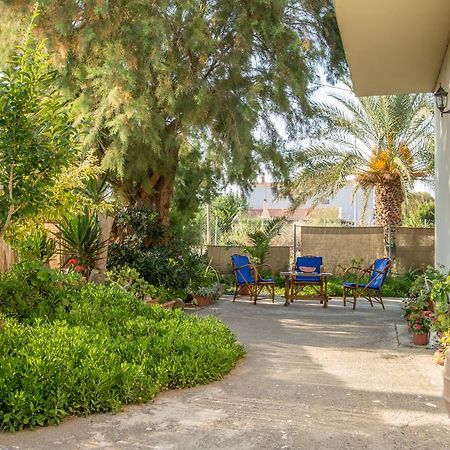 Sea And Sun Villa Amoudara  Exterior photo